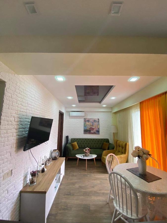 트빌리시 Apartament Victoria 아파트 외부 사진
